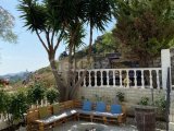 Girne Alsancakta satılık 5+2 özel villa