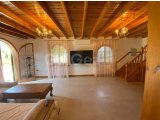 Girne Alsancakta satılık 5+2 özel villa