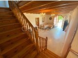 Girne Alsancakta satılık 5+2 özel villa