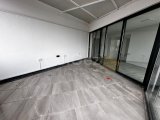 Girne Merkez, Ticari İzinli Satılık 3+1 Büyük Ofis 280.000 STG / +905338202346