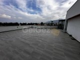 Girne Merkez, Ticari İzinli Satılık 3+1 Büyük Ofis 280.000 STG / +905338202346
