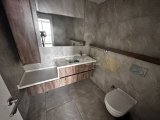 Girne Merkez, Ticari İzinli Satılık 3+1 Büyük Ofis 280.000 STG / +905338202346