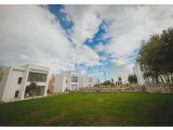 Ortak Havuzlu İki Yatak Odalı Müstakil Villa