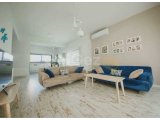 Ortak Havuzlu İki Yatak Odalı Müstakil Villa