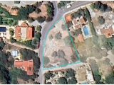Girne Bellapais'de Muhteşem Lokasyonda Satılık, Bir Dönüm Arsa!