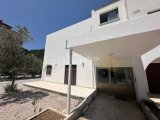Girne Aşağı Girne, Lord Palace Yürüme Mesafeside Kiralık 3+1 Daire 800 STG / +905338202346