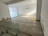 Girne'de Merkez Lord Palace Yanında Cadde Üzeri Kiralık Dükkan 2200 STG / +905338202343