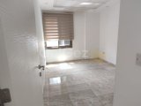 Girne Merkez, Lord Palace Yakınında Kiralık Ticari İzinli Dubleks Ofis 1.050 STG / +905338202346  