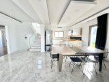 Girne Çatalköy Bölgesinde Denize Yürüme Mesafesinde Kiralık Lüks Villa
