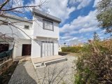 Girne Doğanköy, Deniz Manzaralı Bahçeli Eşyasız Kiralık 2+1 Müstakil Ev 1000STG / +905338202346