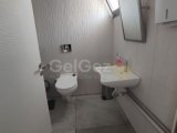 Girne'de Merkez, Cadde Üzeri 4 Katlı Teraslı Kiralık Dükkan 4050 STG / +905338202343