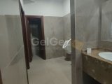 Girne'de Merkez, Cadde Üzeri 4 Katlı Teraslı Kiralık Dükkan 4050 STG / +905338202343