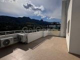 Girne Merkez, Lefkoşa Çemberinde Geniş Teraslı Ticari İzinli Kiralık Ofis 1.500 STG / +905338202343