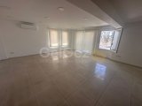 Girne'de Merkez, Pasha Otelin Yanında Ticari İzinli Kiralık Ofis 2.000 STG / +905338202343