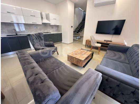 Girne Merkez, Kiralık Özel Havuzlu 3+1 Penthouse 2.000 STG / +905338202346