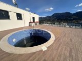 Girne Merkez, Kiralık Özel Havuzlu 3+1 Penthouse 2.000 STG / +905338202346