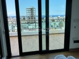Girne Merkez, Deniz Manzaralı Kiralık 3+1 Penthouse 1300 STG / +905338202346