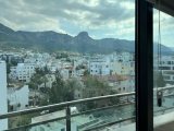 Girne Merkez, Deniz Manzaralı Kiralık 3+1 Penthouse 1300 STG / +905338202346