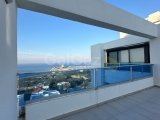GİRNE ŞEHİR MERKEZİ'NDE 3 YATAK ODALI DUBLEKS PENTHOUSE KİRALIK