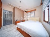 Girne Merkezinde Satılık Özel Konumlu 4+2 Villa