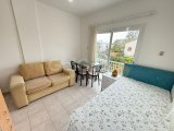 Girne Karaoğlanoğlu'nda Havuzlu Sitede Kiralık 3+1 Twin Ev
