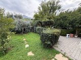 Girne Karaoğlanoğlu'nda Havuzlu Sitede Kiralık 3+1 Twin Ev