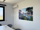 Girne Karaoğlanoğlu, Cadde Üzeri Devren 2+1 Ofis 17.500 STG