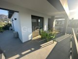 Girne Ozanköy, Çok Temiz 4+1 Triplex Villa 2000 STG / +905338202346
