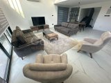 Girne Ozanköy, Çok Temiz 4+1 Triplex Villa 2000 STG / +905338202346