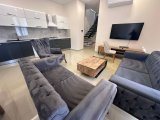 Girne Merkez, Kiralık Özel Havuzlu Ve Geniş Teraslı 3+1 Penthouse 2.000 STG / +905338202346