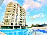 KKTC GİRNE MERKEZİNDE DENİZ VE DAĞ MANZARALI SATILIK STÜDYO DAİRE **