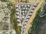 Kıbrıs Girne Çatalköy'de Dağ ve Deniz Manzaralı ve Havuzlu 4+1 Villa Satılık