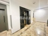 Kıbrıs Girne Merkezde Satılık 3+1 Daireler