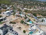 Kıbrıs Girne Bellapais Bölgesinde Hayalinizdeki Evi İnşaa Etmek için Muhteşem Konumda Türk Koçanlı Satılık Arsa