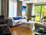 Kıbrıs Girne Bellapais Bölgesinde Satılık Türk Koçanlı 5+2 Havuzlu Süper Lüks Villa