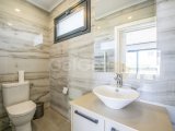 Kıbrıs Girne Doğanköy Bölgesinde Site İçerisinde Satılık Lüx 3+1 Peyzajlı Villa