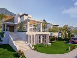 Kıbrıs Girne Karmi Bölgesinde Ful Deniz Manzaralı Ultra Lüks 5+1 Satılık Villalar