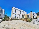 Kıbrıs Girne Karmi Bölgesinde Ful Deniz Manzaralı Ultra Lüks 5+1 Satılık Villalar