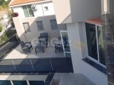 Girne Alsancak Merit otel karşısı günlük kiralık 3+1 villa 300 STG/+905338881419