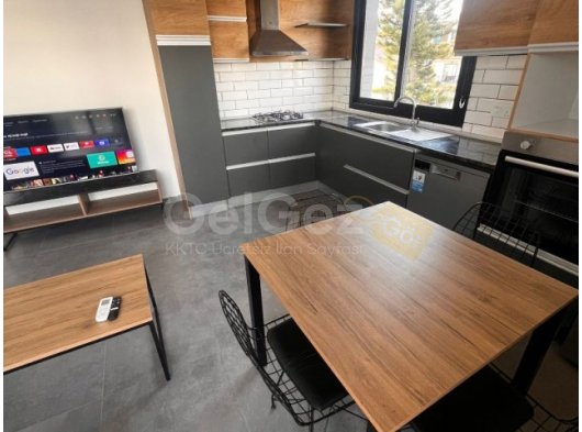 Girne Merkez, Kiralık 2+1 Daire 800 STG/+90533 8881419