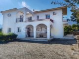 Girne Bellapais Günlük MİNİMUM 3 GÜN Kiralık Villa 220 STG/+905338881419