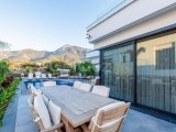 Girne Bellapais Bölgesinde 555 m2 Arsa İçerisinde Satılık Lüx Türk Malı Triplex Villa