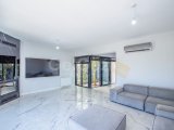 Kıbrıs Girne Doğanköy Bölgesinde Site İçerisinde Kiralık Lüx 3+1 Müstakil Villa