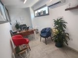Girne Yeni Liman Bölgesi yol üzeri kiralık dükkan 4050 STG/++905338881419