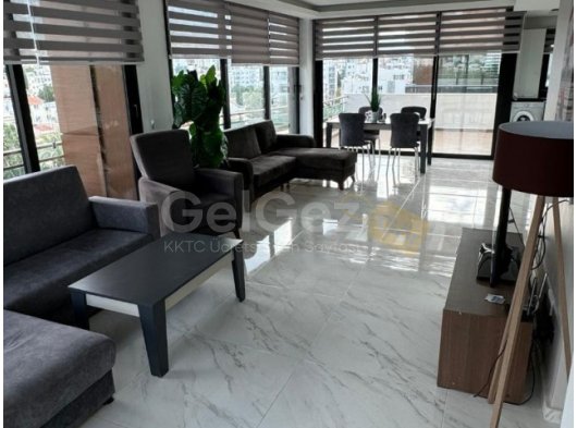 Girne Merkez Kiralık 3+1 Penthouse 1.300 STG/+905338881419