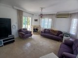 Girne Zeytinlik Kiralık 3+1 Penthouse 1000 STG/+905338881419
