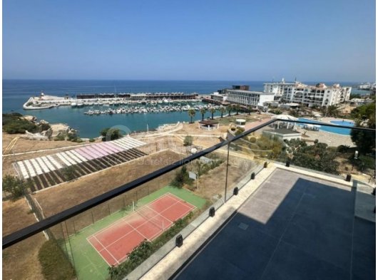 Girne Merkez Kiralık 2+1 Penthouse 1.200 STG /+90533 8881419