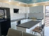 Girne Merkez Kiralık Yüzme Havuzlu Penthouse 1600 STG/+905338881419