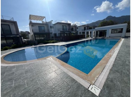 Girne Karaoğlanoğlu Satılık Denize Sıfır İkiz Villa 275.000 STG/+905338881419