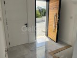 Girne Karaoğlanoğlu Satılık Denize Sıfır İkiz Villa 275.000 STG/+905338881419